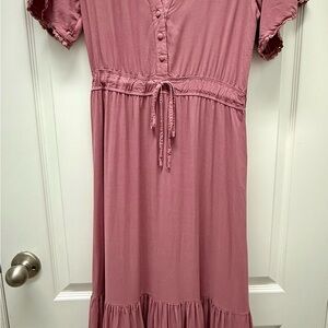 Chic Mauve Maxi Dress with Button Details